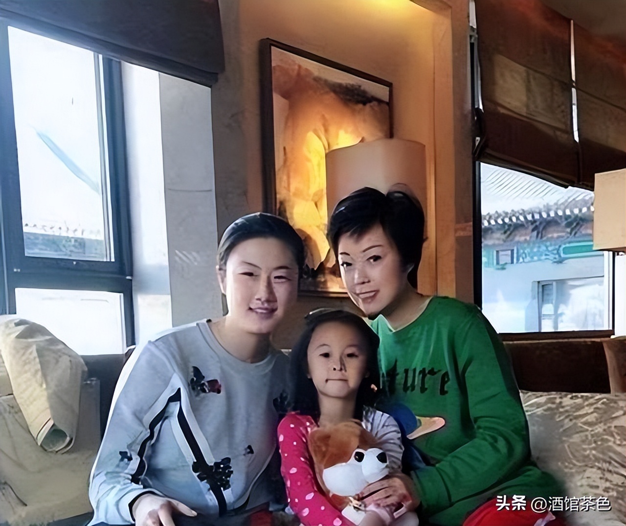 结婚16年，张怡宁依旧绚烂如花，他的丈夫徐威如今怎么样了？