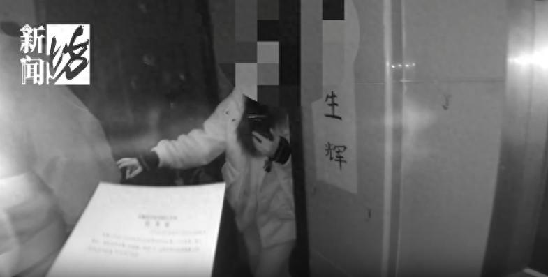一到凌晨楼下就传来诡异音乐和动物嚎叫，上海女子不胜其扰！民警揭开真相