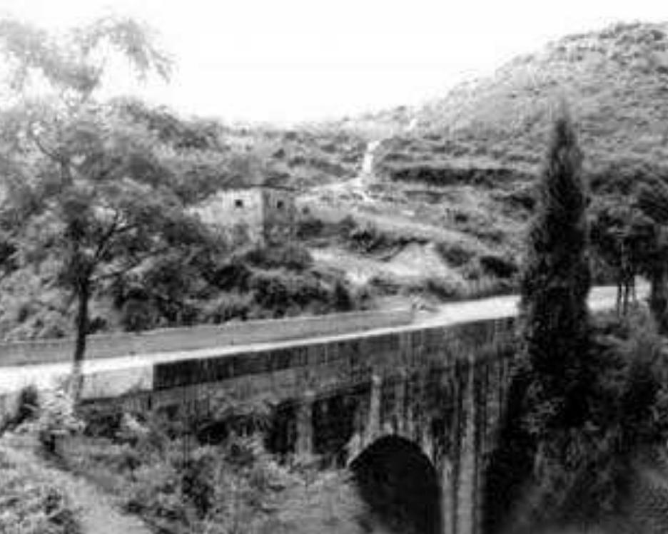 1977年贵州山洞发现俩女尸，凶手认罪却不结案，警方：没那么简单