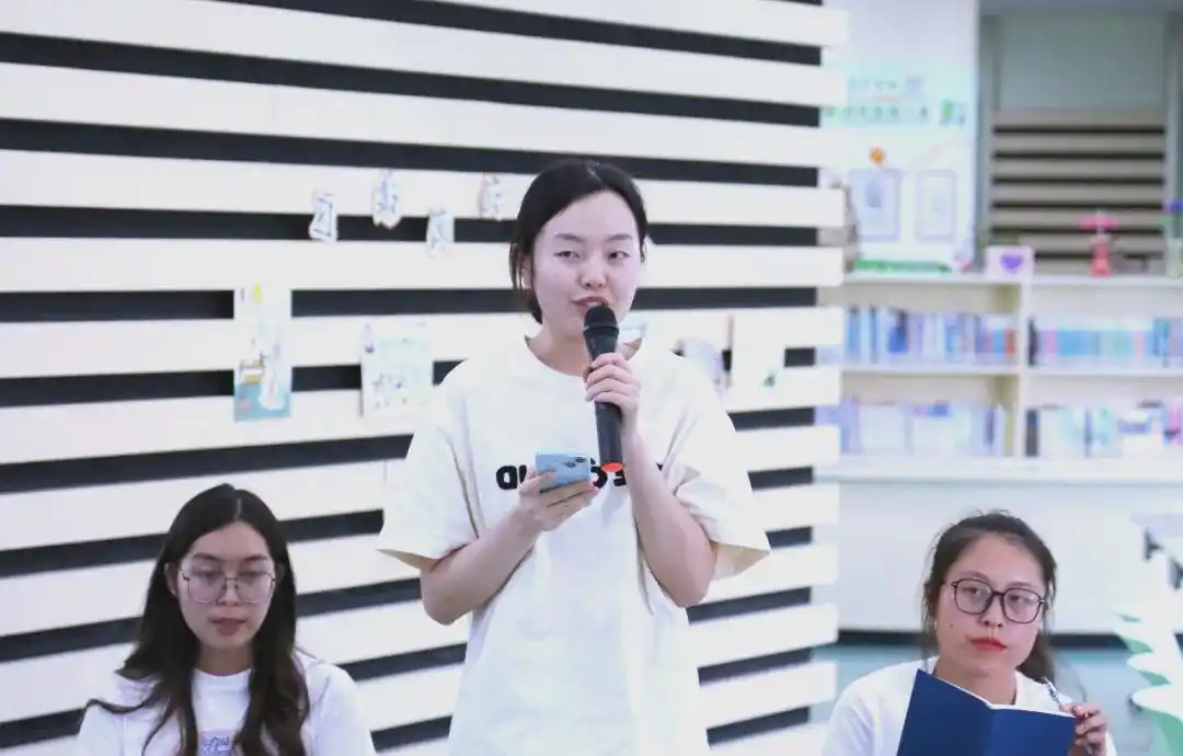 吴江实验小学读书沙龙：从困惑到成长的学术之旅