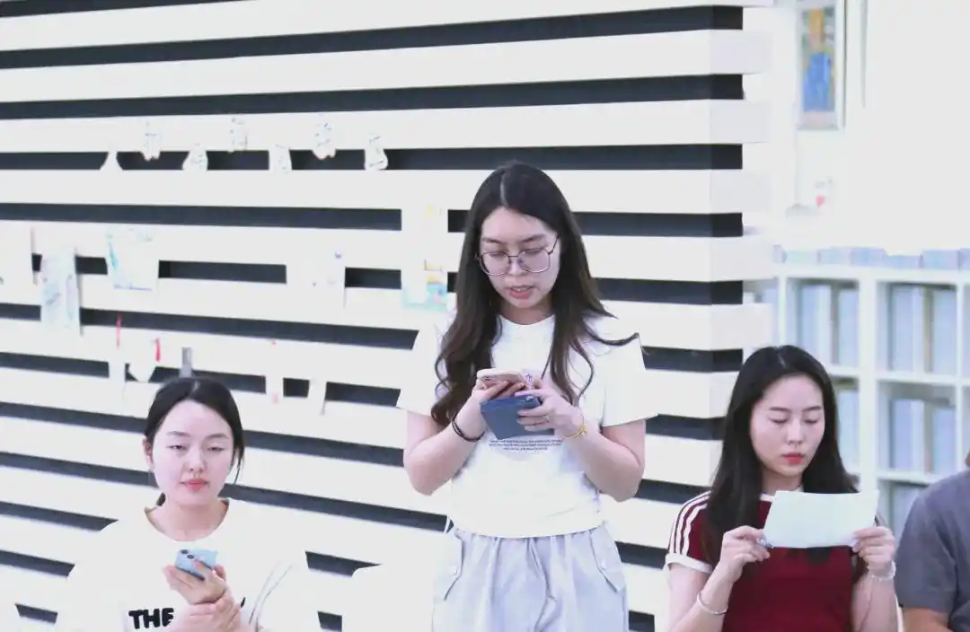 吴江实验小学读书沙龙：从困惑到成长的学术之旅