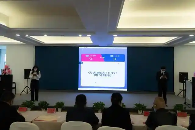 超燃！蒙自这场“喜迎二十大·悦读向未来” 读书沙龙盛宴