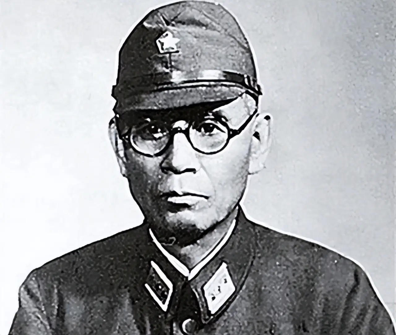 1944年，日本天皇弟弟读完《论持久战》，为何会去刺杀东条英机？