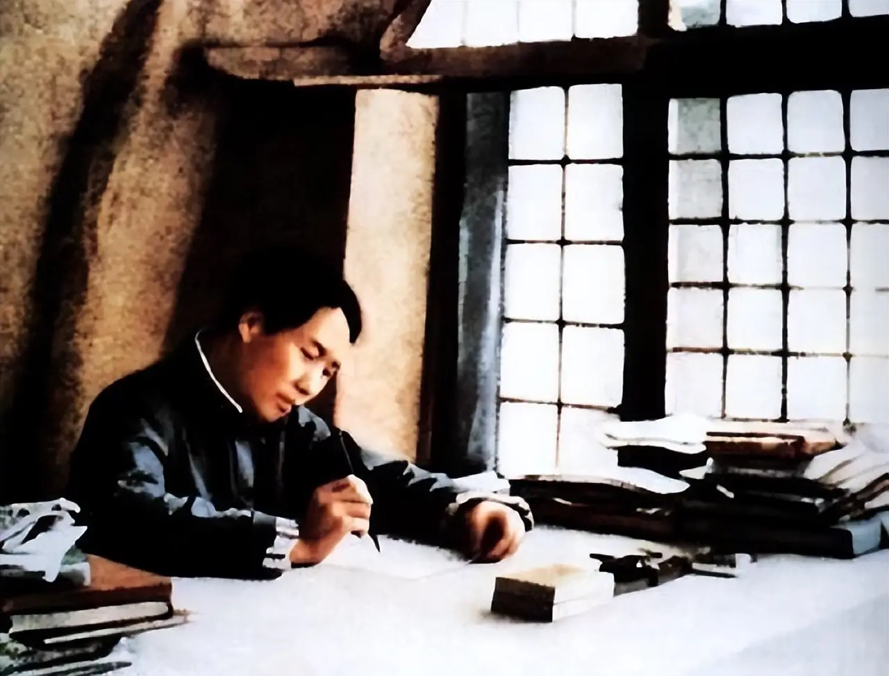 1944年，日本天皇弟弟读完《论持久战》，为何会去刺杀东条英机？
