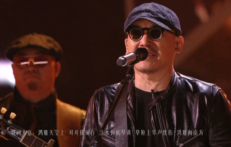 《歌手》第5期排名洗牌：孙楠第一，那英第二，张钰琪揭榜成功，杭盖出局