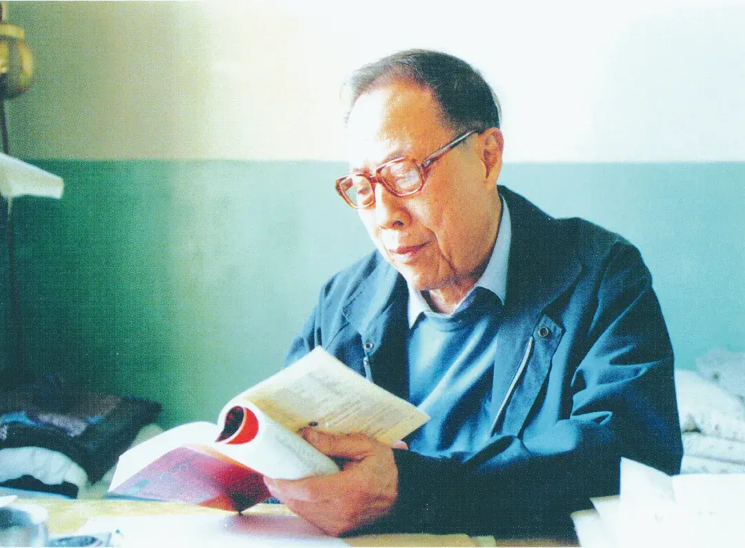 “两弹一星”元勋学籍卡首次展示，家人也是第一次见到……