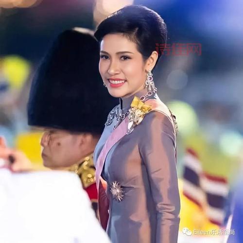 泰国王妃诗妮娜私照外泄事件：究竟是谁泄露了这些照片？