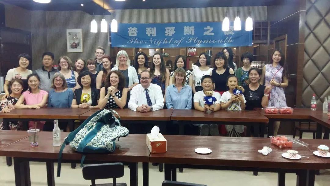 招新丨校学生会国际部等你来！