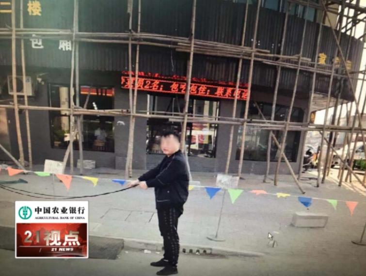 夫妻买二手奔驰干碰瓷 在苏州无锡专盯酒驾司机