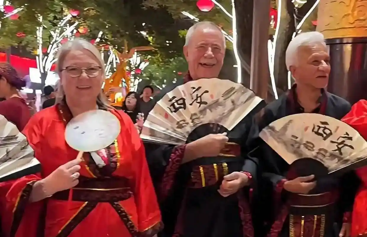 2025年东亚旅游大洗牌：中日韩三国凭啥瓜分千万游客？