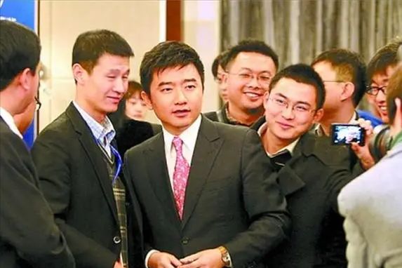 窃取国家机密、贪污受贿，已被逮捕的3位主持人，真是一点都不冤