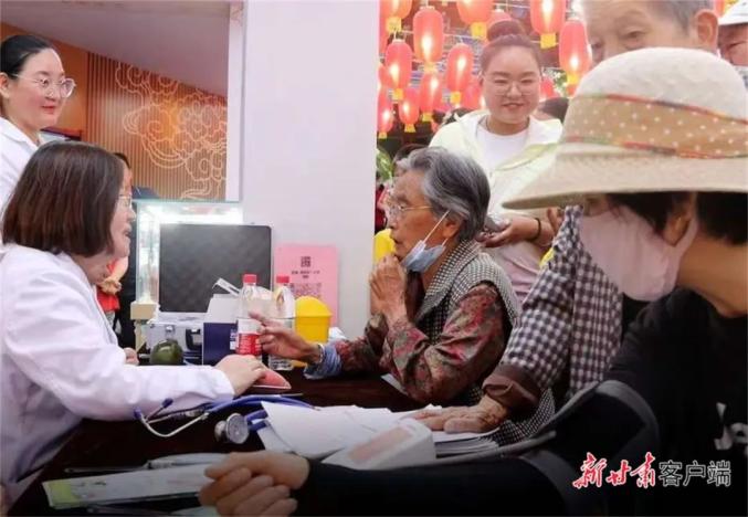 白银市白银区：文化惠民满城芳