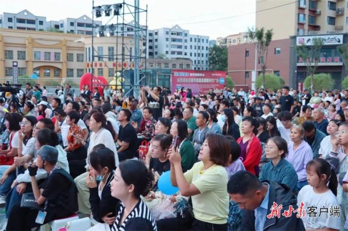 白银市白银区：文化惠民满城芳