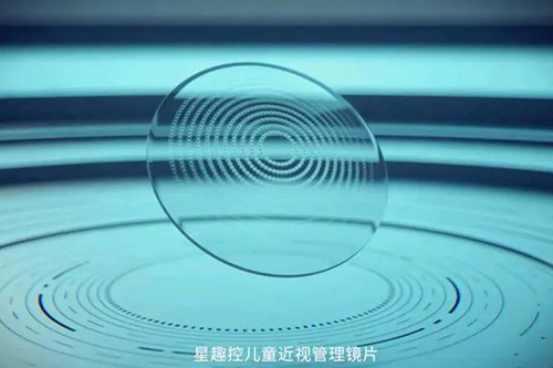 2025年星趣控镜片价目表更新:星趣控镜片价格多少钱一副?来看星趣控镜片价格表