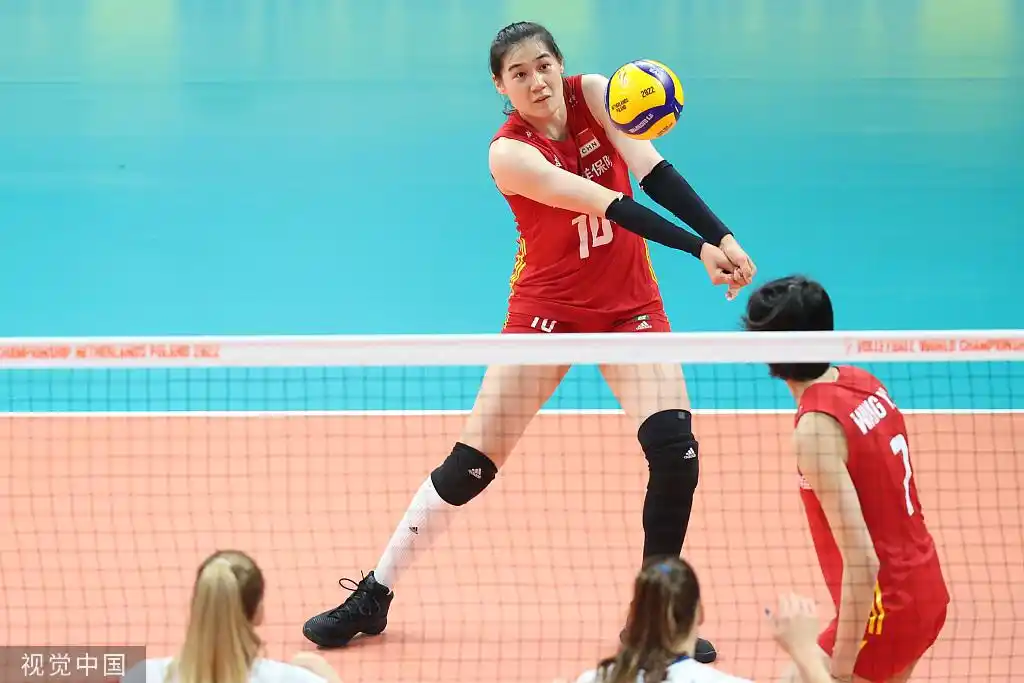 三连败，中国女排1-3不敌多米尼加，无缘直通巴黎奥运会