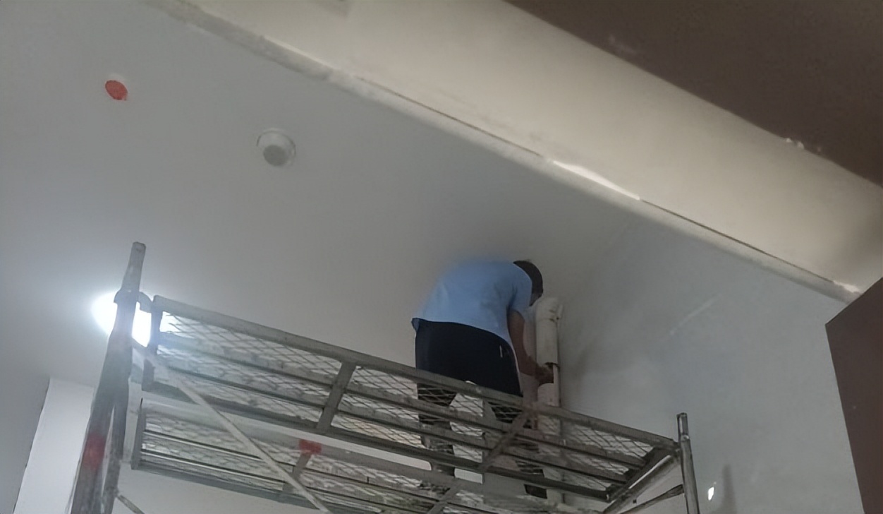 吉安市永丰县新农村建设项目被指拖欠上百万工程款，县政府回应