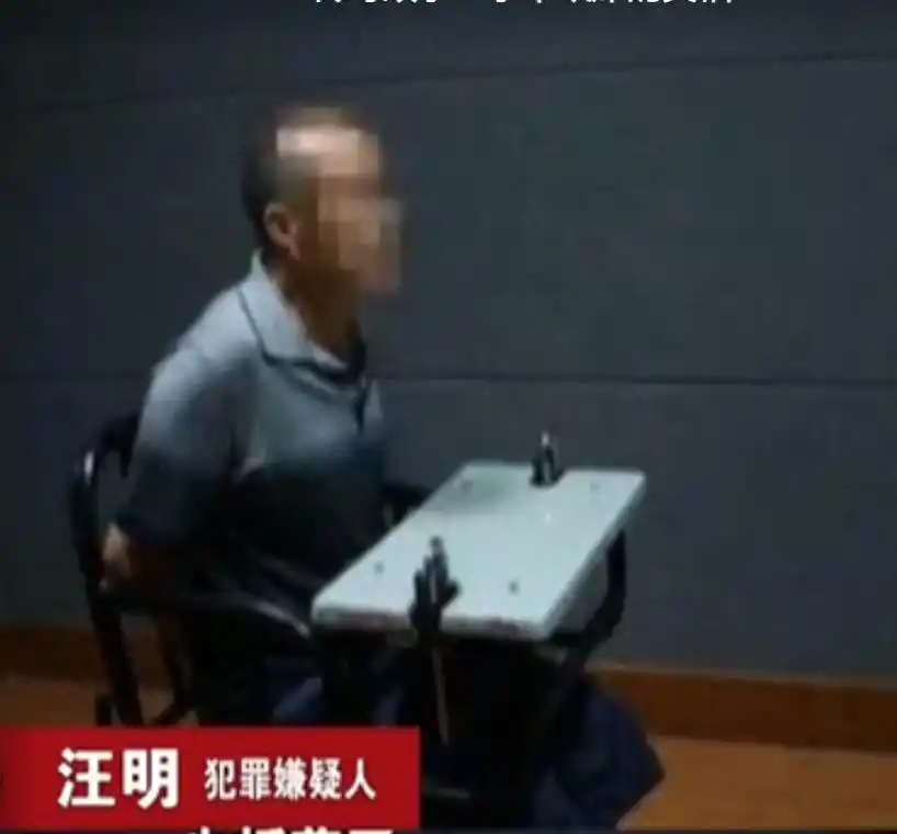 1995年，浙江旅馆四人被杀，22年后靠烟头破案，凶手竟是知名作家