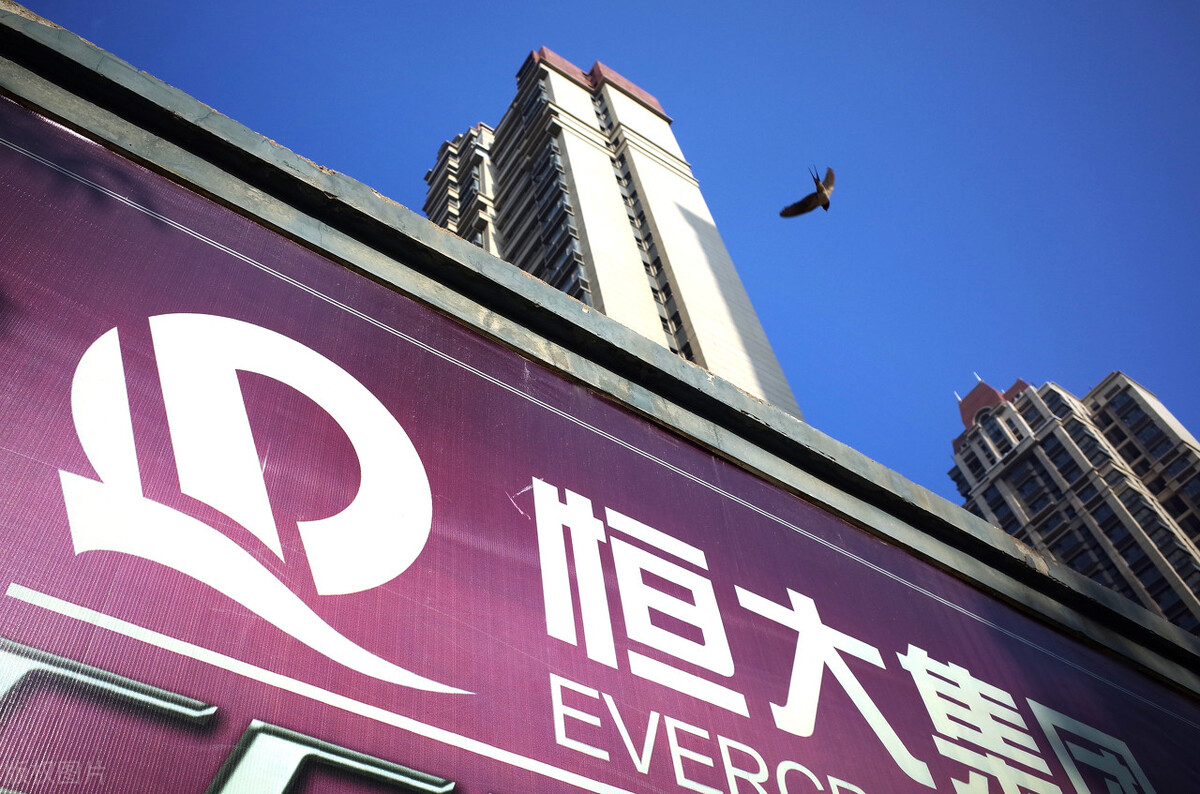 真敢说！曹德旺犀利批评许家印：恒大崩盘，因太贪心了？