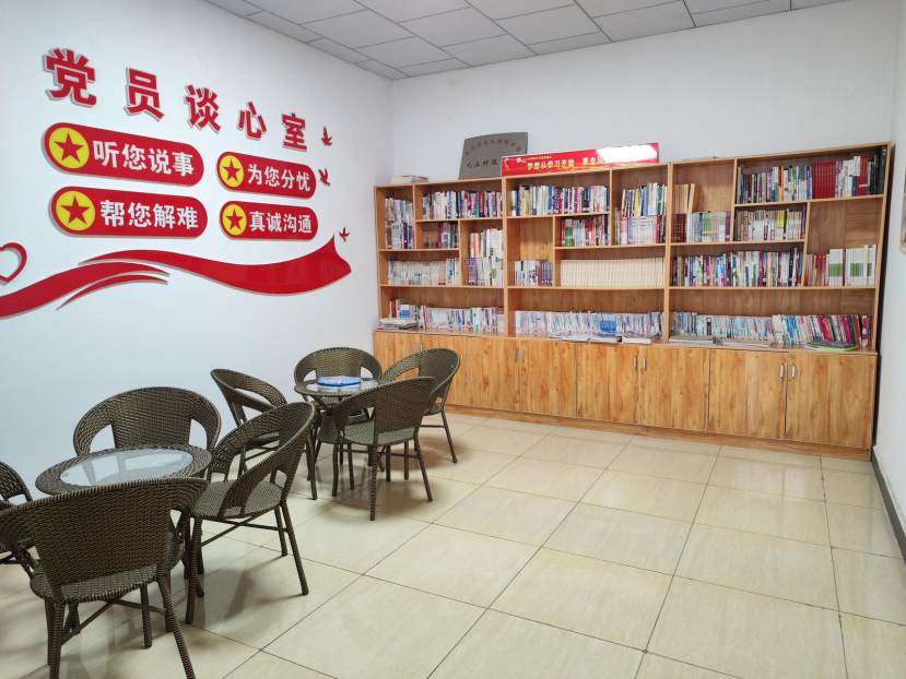 瓜州：农家书屋为暑期生活注入书香活力