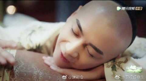 邓超追孙俪新剧“怒摔”手机，网友：吃醋了