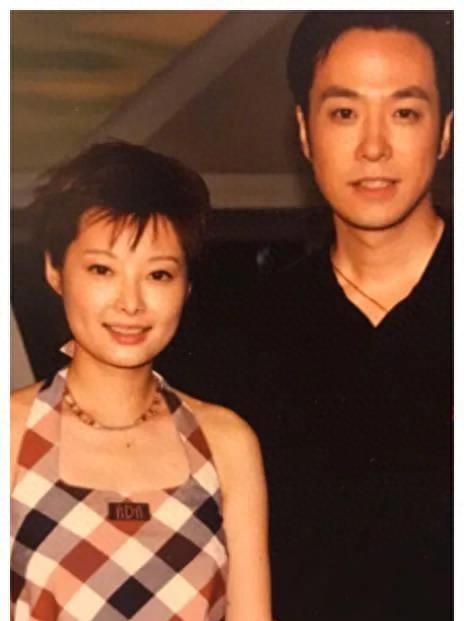 徐威：爱了袁立12年，余生不会辜负小20岁的张怡宁
