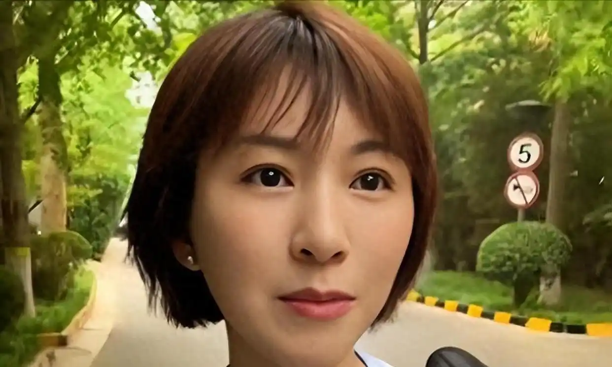 46 岁的欧阳夏丹离开央视后没固定职业且仍然单身
