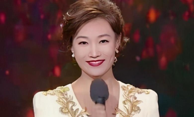 至今未婚的9位女主持人，多人情史复杂，最大57岁最小37岁
