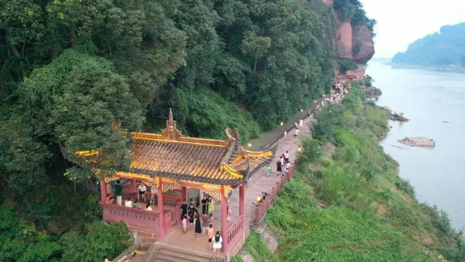全域旅游看夹江  青衣水城舒展文旅大美画卷