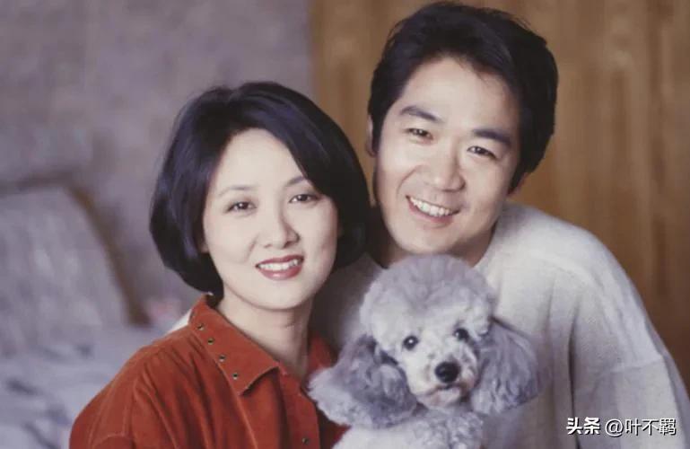 邓婕：半生都在卑微的爱张国立，那是她的命！孩子是她最大的遗憾