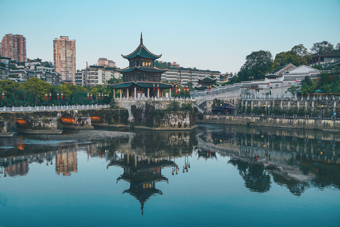 【贵阳全攻略】第一次来贵阳怎么玩？两天一夜带你玩转贵阳必打卡地
