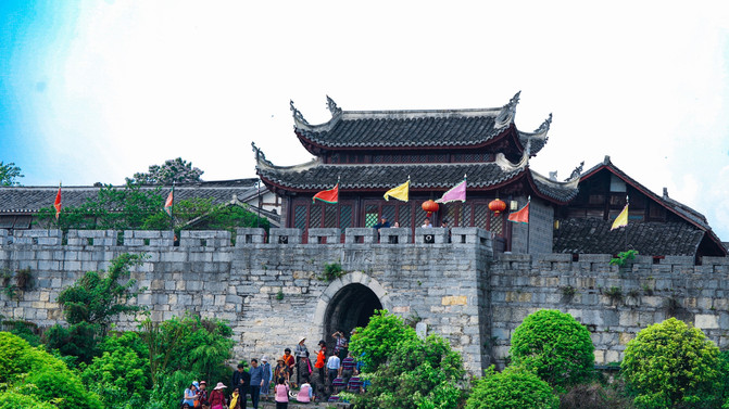 【贵阳全攻略】第一次来贵阳怎么玩？两天一夜带你玩转贵阳必打卡地
