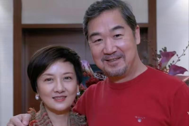 邓婕现状：离婚协议成她一生的痛，继子不争气，养女越长越像丈夫
