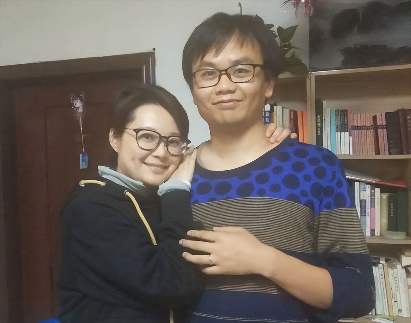 独宠袁立12年，分手后转身与张怡宁闪婚，徐威过得怎么样？