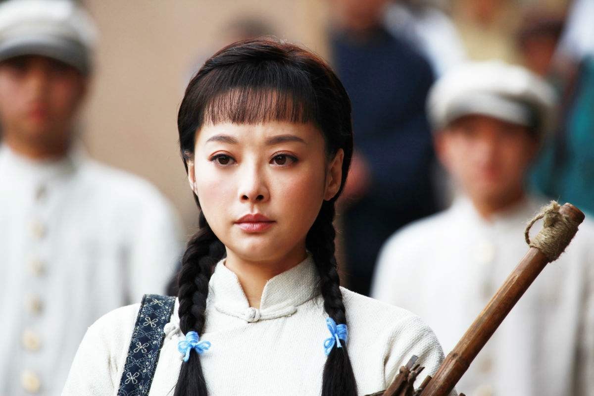 独宠袁立12年，分手后转身与张怡宁闪婚，徐威过得怎么样？