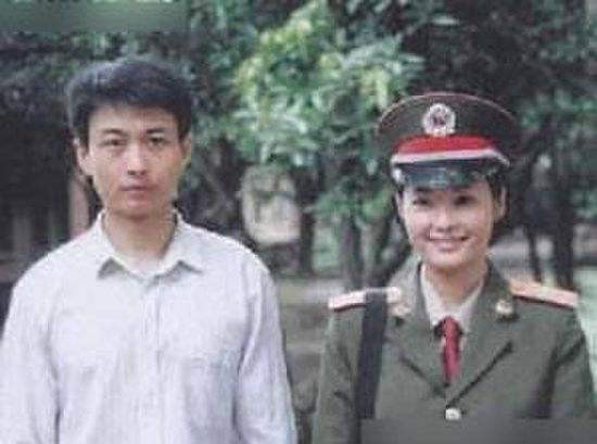 袁立：嫁给了外国人，才会知道中国男人的好，三婚终于收获幸福