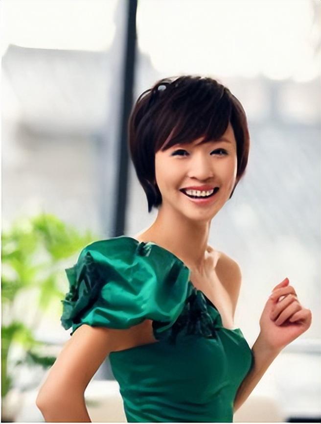 主持人欧阳夏丹，离开央视后几乎没有固定的职业，46岁还是单身