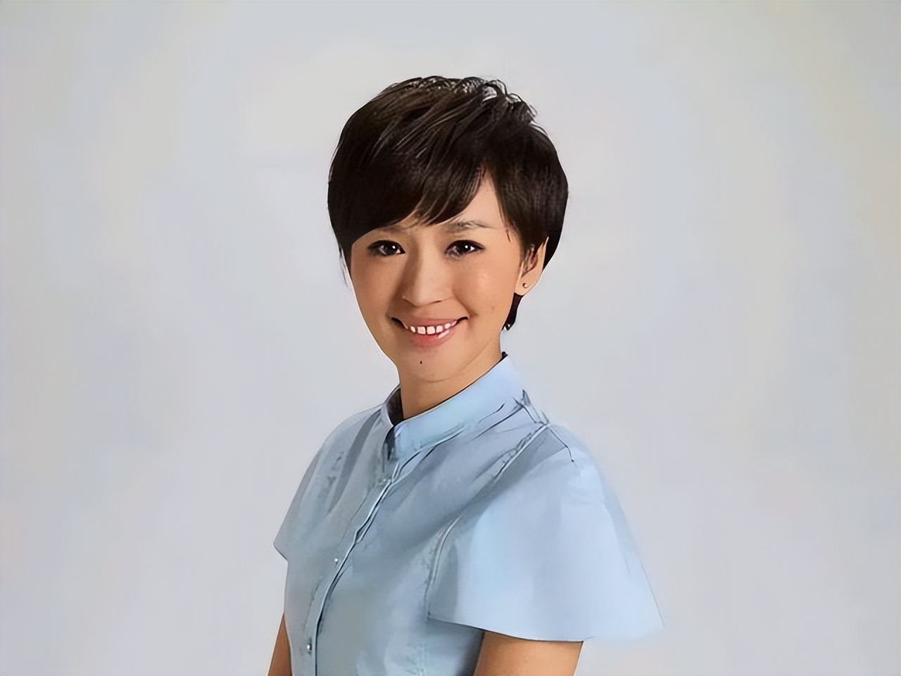主持人欧阳夏丹，离开央视后几乎没有固定的职业，46岁还是单身