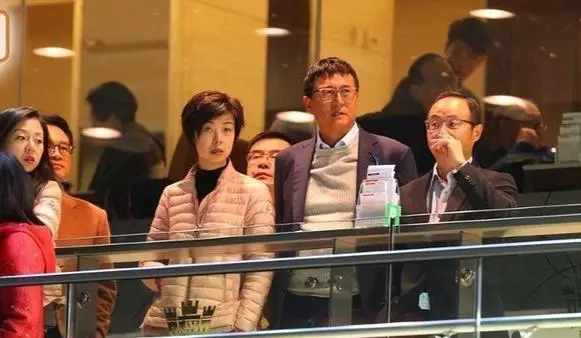 张怡宁结婚13周年！为61岁富豪老公生两娃，本人5字道出婚姻现状