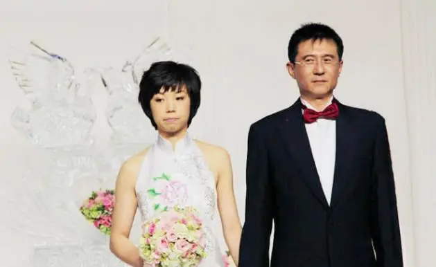 徐威：和袁立同居12年，但凡她接受1次求婚，我不会转身娶张怡宁！