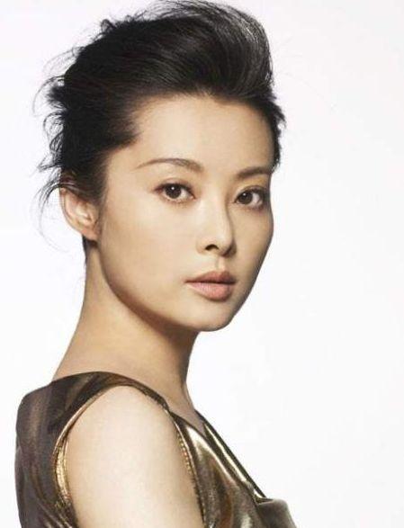 58岁徐威身家十亿，与袁立交往12年无果，最终迎娶小20岁的张怡宁