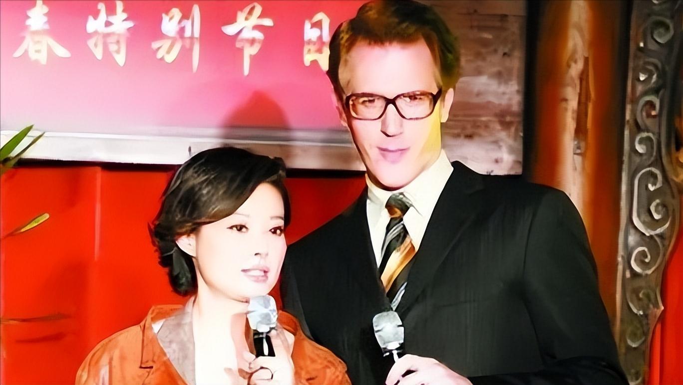 与袁立分手的徐威，娶到张怡宁后，如今过得怎样？