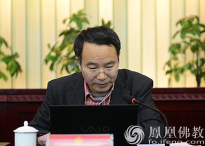甘孜州佛协第十八次会长扩大会议暨培训会在康定召开