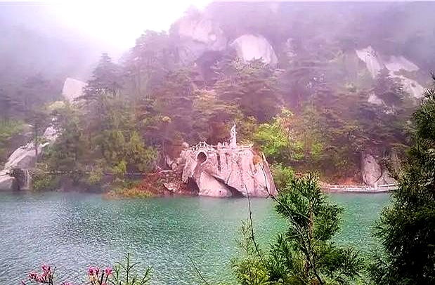 我是芜湖人，去了趟安徽潜山，实话实说：潜山比网上评价的还要好
