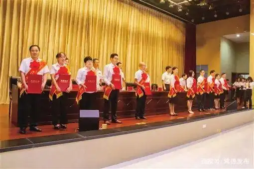 湖南日报：常德市开展“师德师风建设年”活动纪实