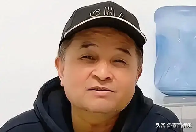毕福剑女儿被批不男不女，肌肉发达像猛男，将父亲老脸“丢光了”