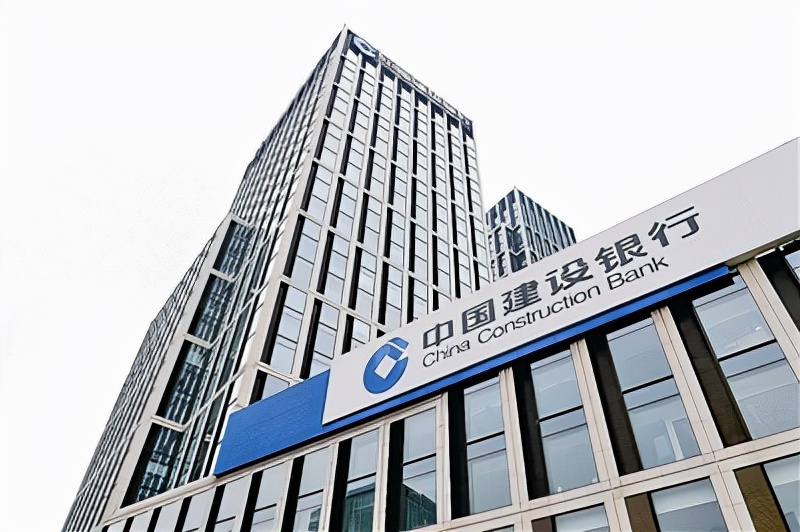 将温暖的服务送到群众的心坎上 建行南昌分行将实事办“活”开拓优质服务新局面