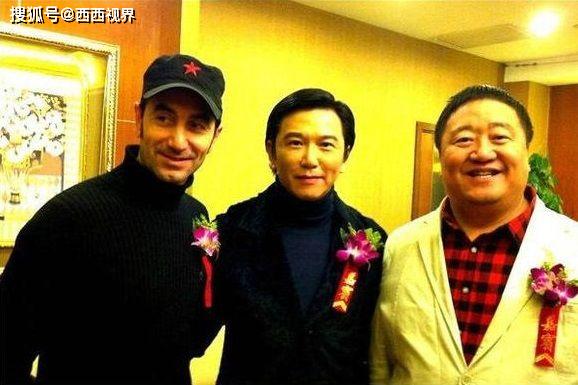 春晚最强钉子户：19年笑脸背后隐藏着凄苦人生