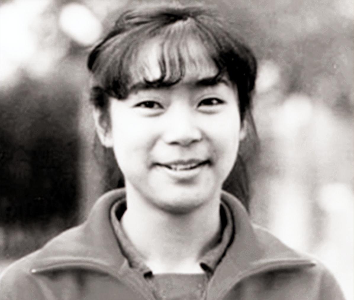 "笑面黑娃"梁艳:女排5连冠功臣,师从袁伟民,退役后经商身家过亿