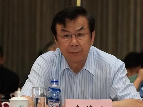 "笑面黑娃"梁艳:女排5连冠功臣,师从袁伟民,退役后经商身家过亿