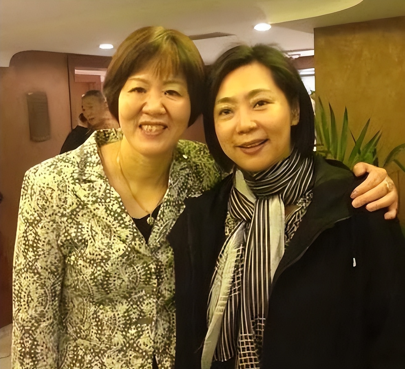 女排“五冠王”梁艳：师从袁伟民，嫁给球迷只是为了爱情